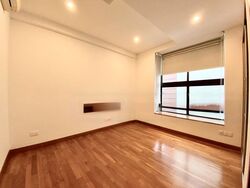 Lornie Road (D11), Terrace #468481091